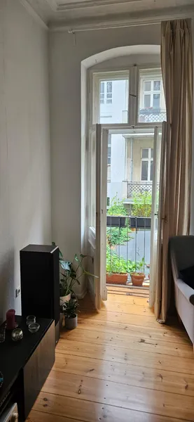 2 Zimmer Altbauwohnung im Schöneberger-Kiez — photo 1